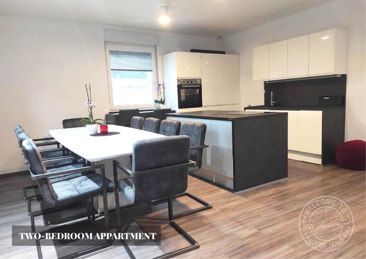 Apartment The - *